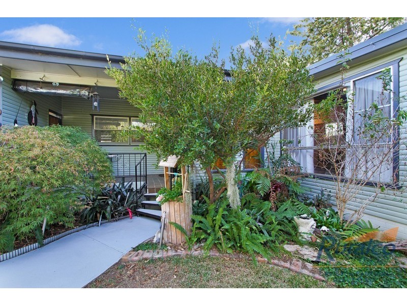 13 Willis Street, Tamworth NSW 2340