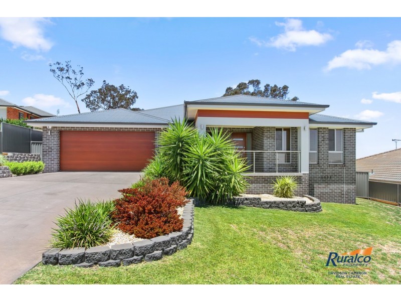 28 Conimbla Crescent, Tamworth NSW 2340