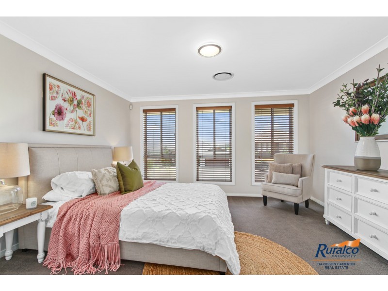28 Conimbla Crescent, Tamworth NSW 2340