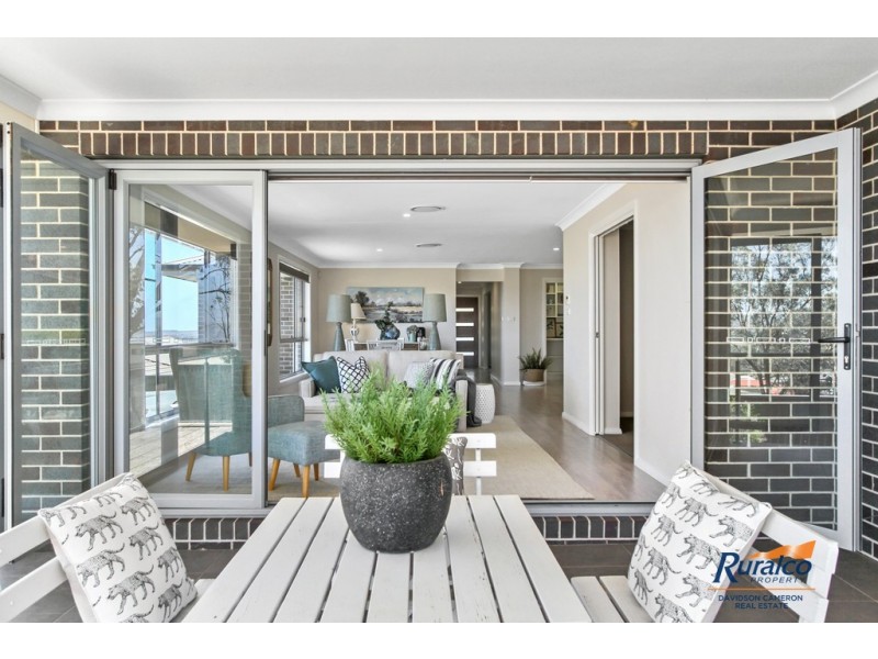28 Conimbla Crescent, Tamworth NSW 2340
