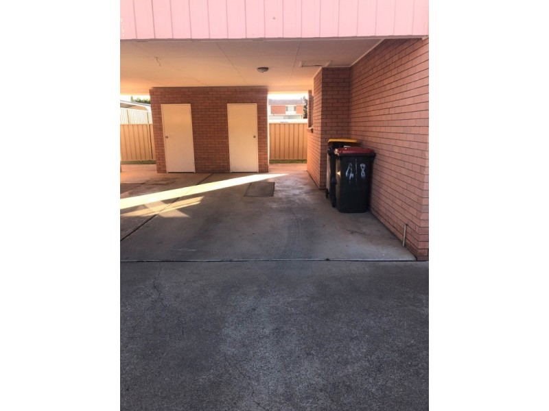 4/8 Lydia Street, Tamworth NSW 2340