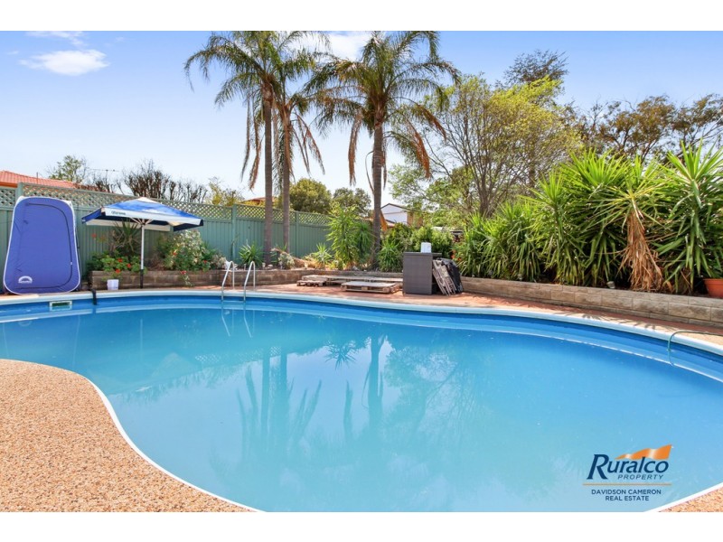 5 Coolabah Close, Tamworth NSW 2340