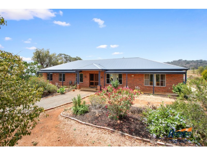 15 Thornbill Road, Tamworth NSW 2340