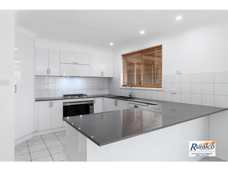 21 Valley Drive, Tamworth NSW 2340