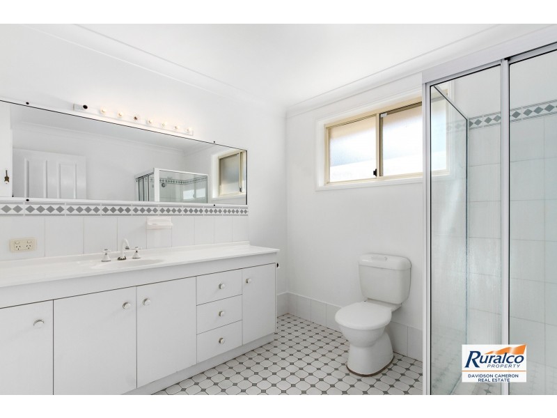 21 Valley Drive, Tamworth NSW 2340