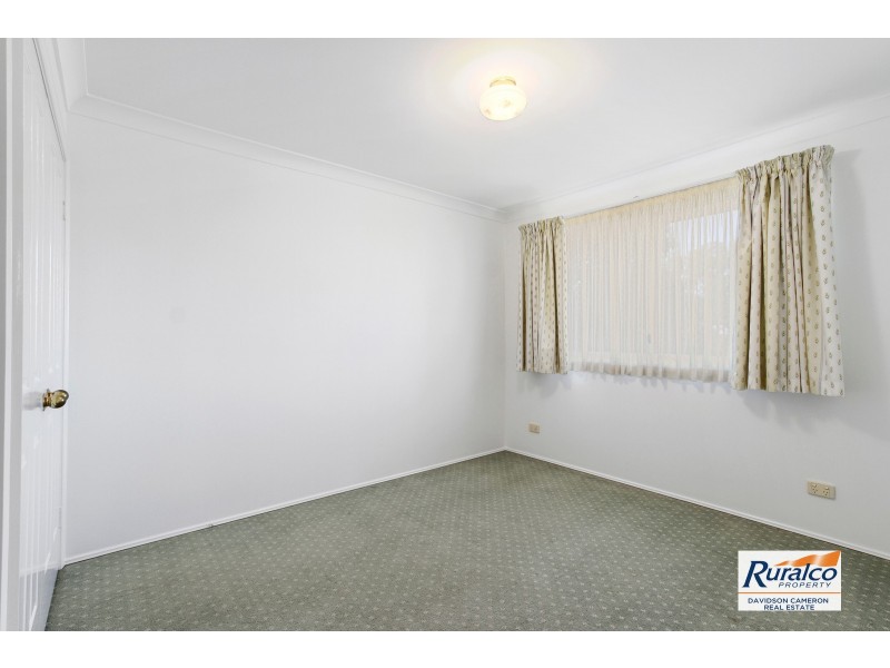 21 Valley Drive, Tamworth NSW 2340