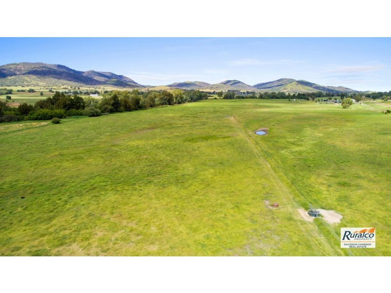 Oakbank 278 Sandy Road, Kootingal NSW 2352