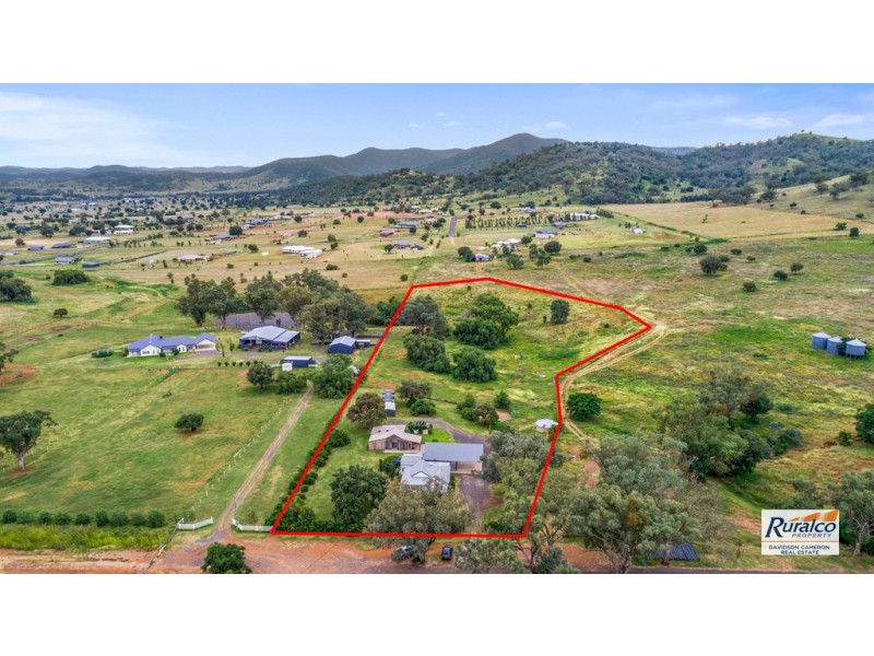 2 Bournes Lane, Tamworth NSW 2340