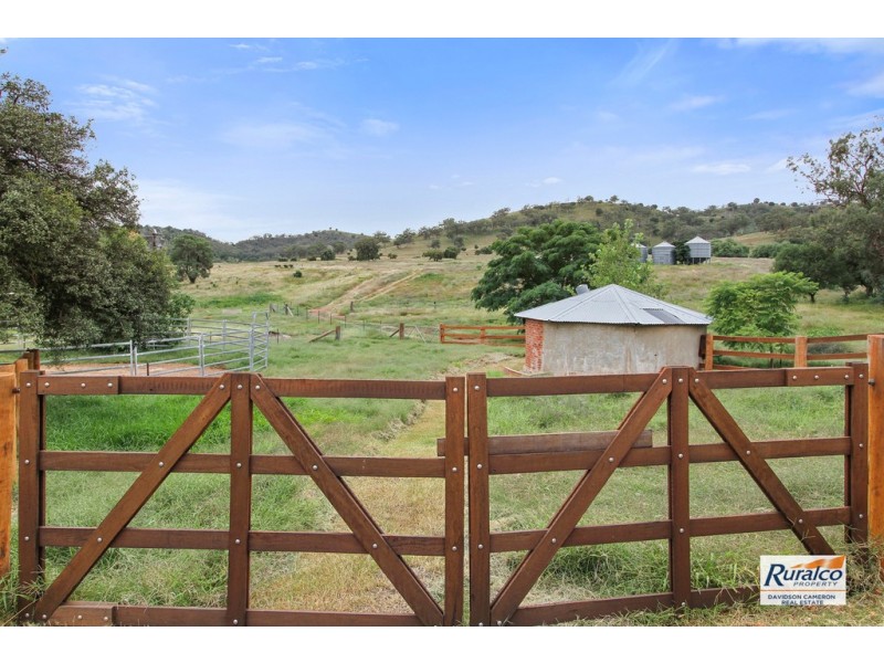 2 Bournes Lane, Tamworth NSW 2340