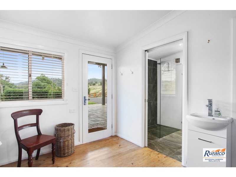 2 Bournes Lane, Tamworth NSW 2340