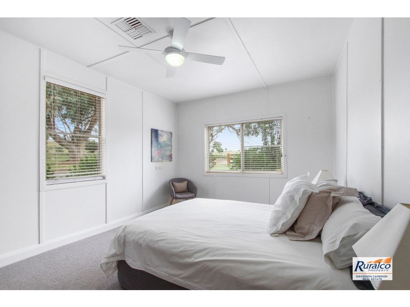 2 Bournes Lane, Tamworth NSW 2340