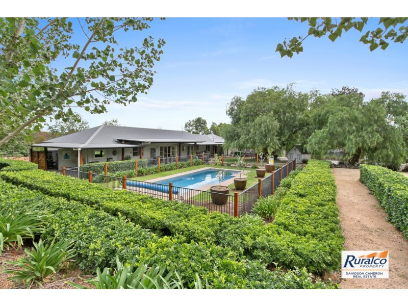 26 Barrington Drive, Tamworth NSW 2340