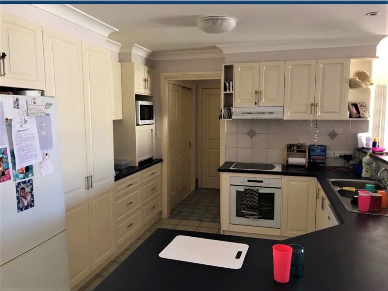 33 Morilla Street, Tamworth NSW 2340