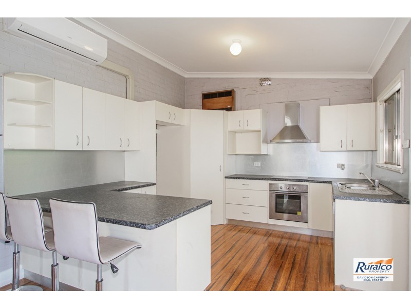 39 Upper Street, Tamworth NSW 2340
