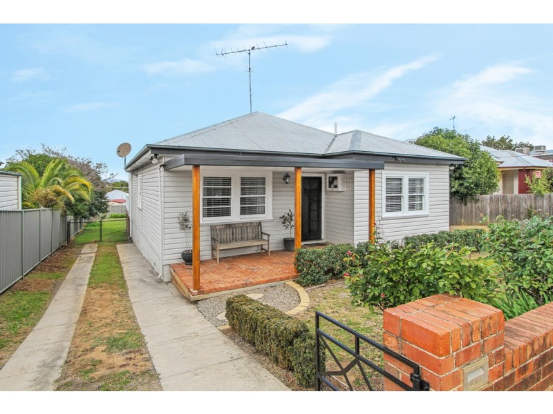 22 George Street, Tamworth NSW 2340