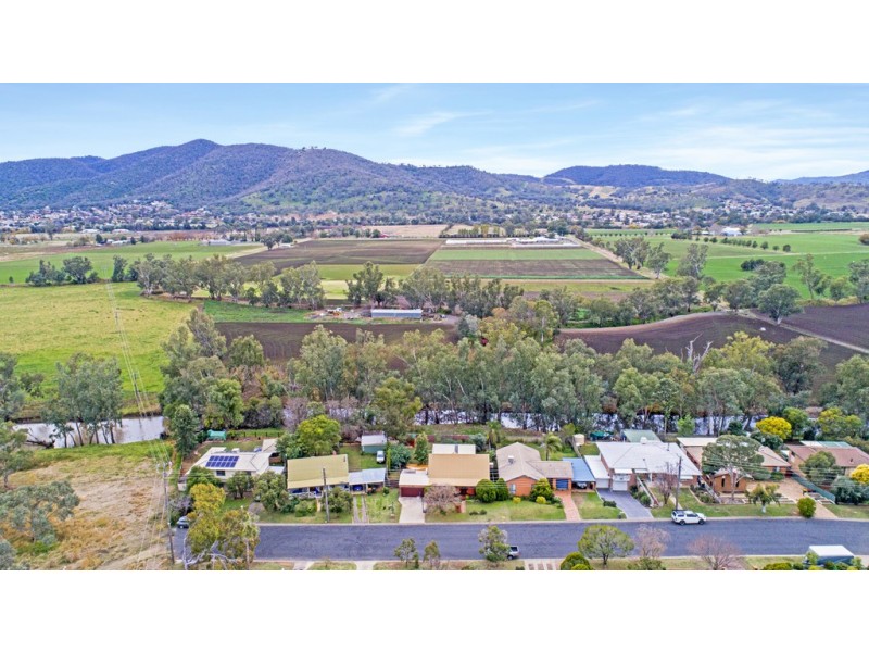 61 Graham Street, Tamworth NSW 2340