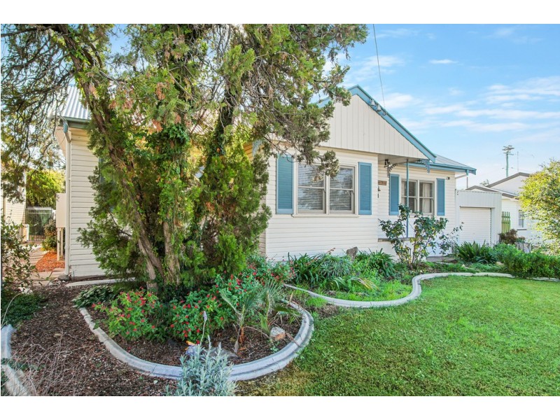 3 Jenkin Street, Tamworth NSW 2340