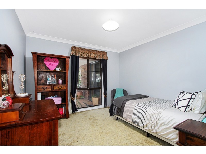 24 Yangoora Street, Tamworth NSW 2340