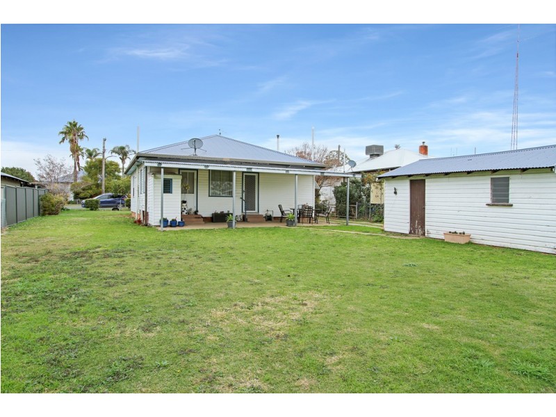 36 Vera Street, Tamworth NSW 2340