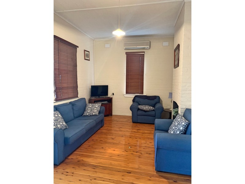112 Denison Street, West Tamworth NSW 2340