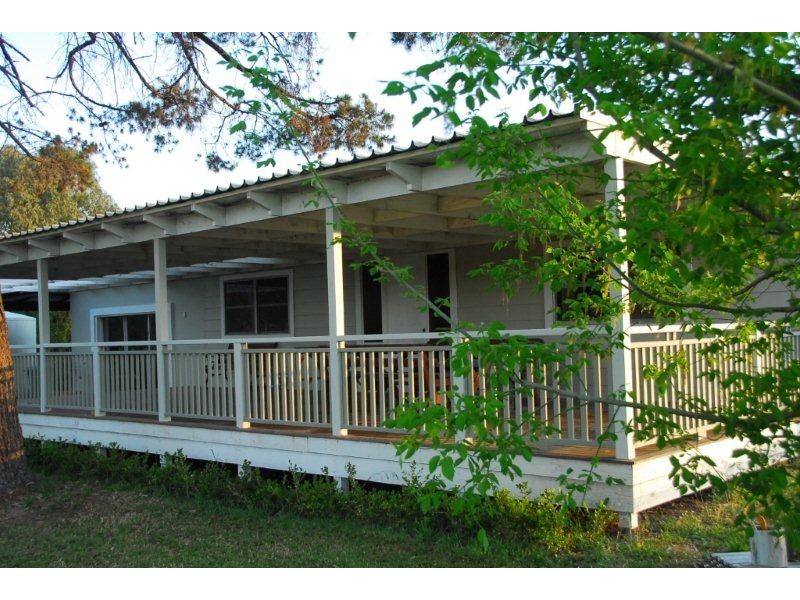 32 Sandy Road, Kootingal NSW 2352