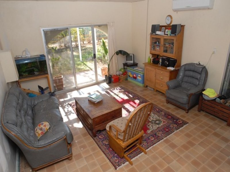 32 Sandy Road, Kootingal NSW 2352