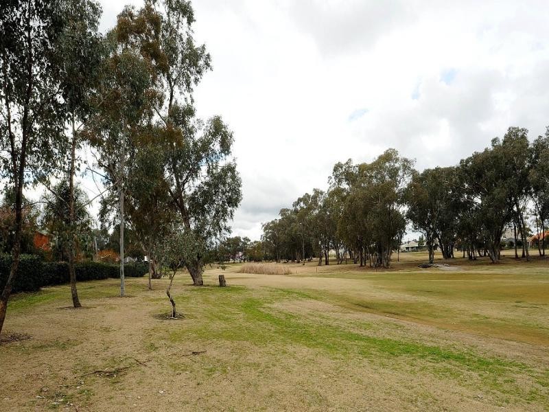 2 Matilda Place, Tamworth NSW 2340