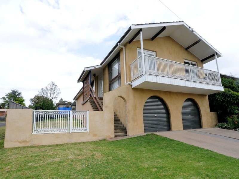 22 Grant Street, Tamworth NSW 2340