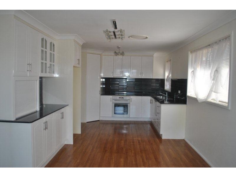 22 Grant Street, Tamworth NSW 2340