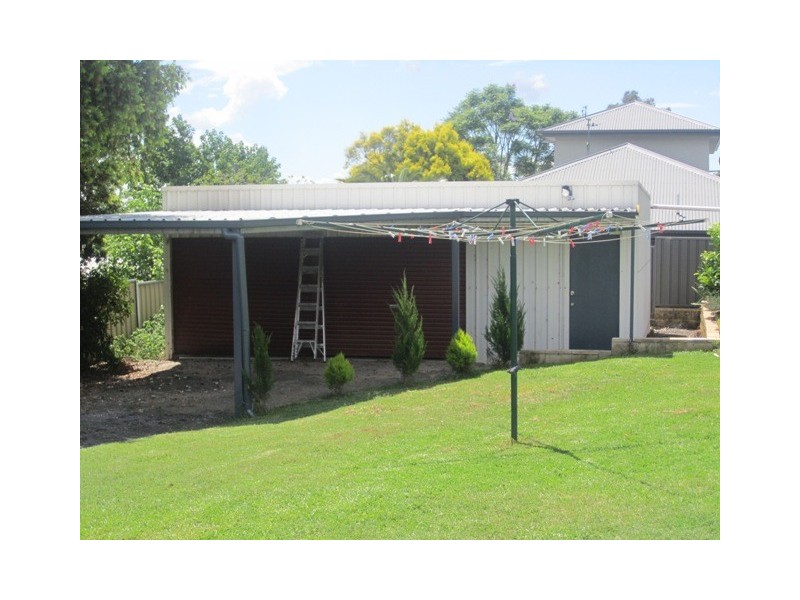 28 Chelmsford Street, Tamworth NSW 2340
