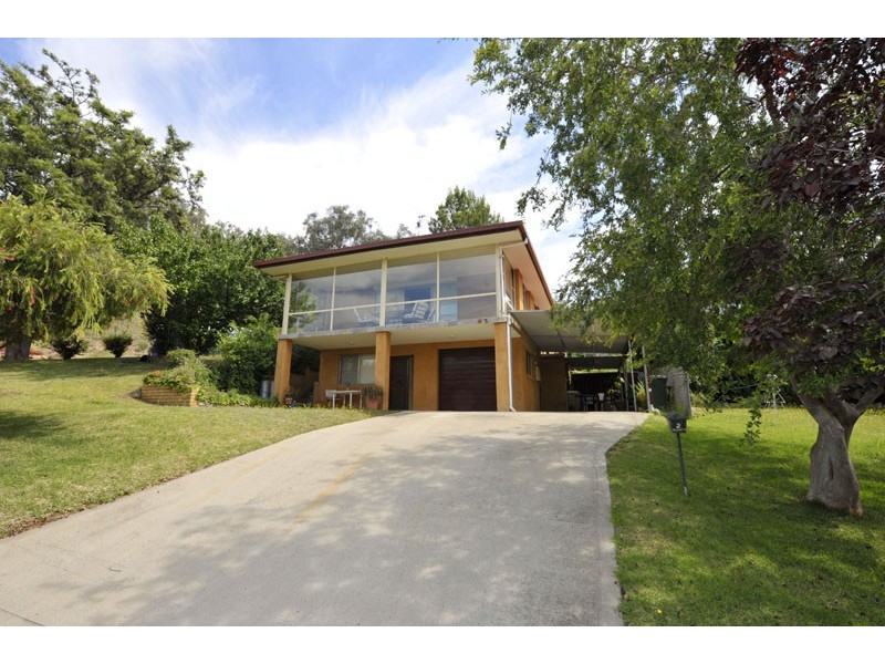 2 Dekalb Street, Tamworth NSW 2340