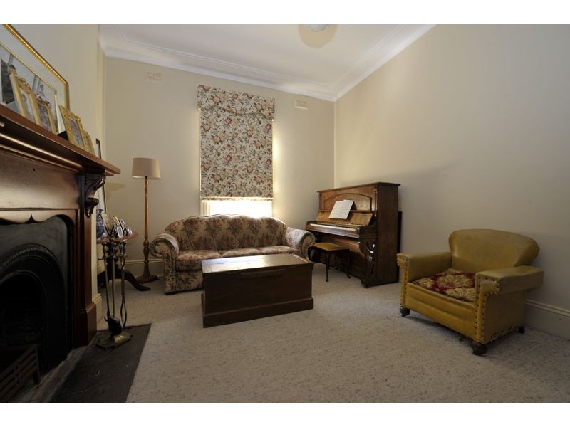 153 Carthage Street, Tamworth NSW 2340