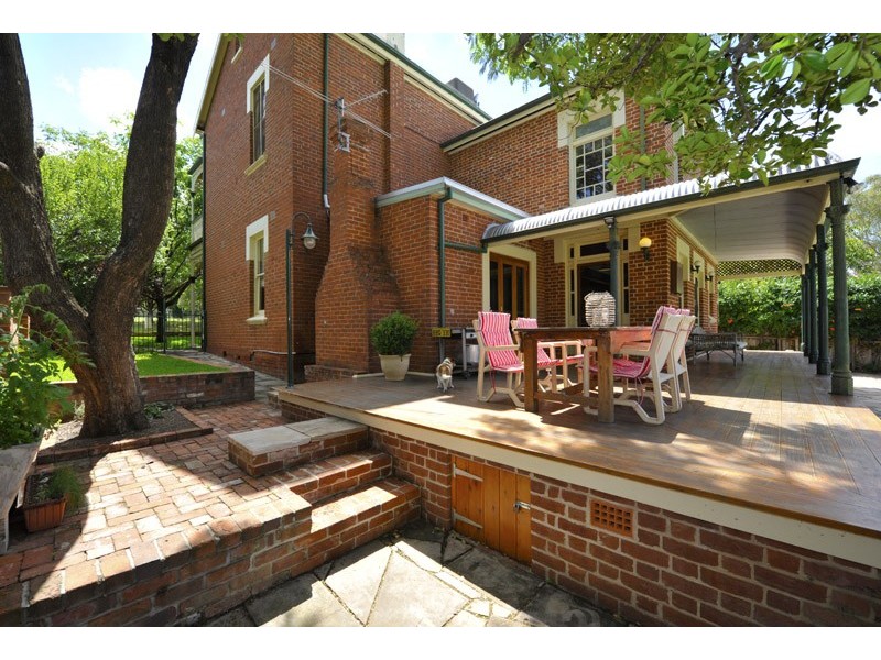 153 Carthage Street, Tamworth NSW 2340