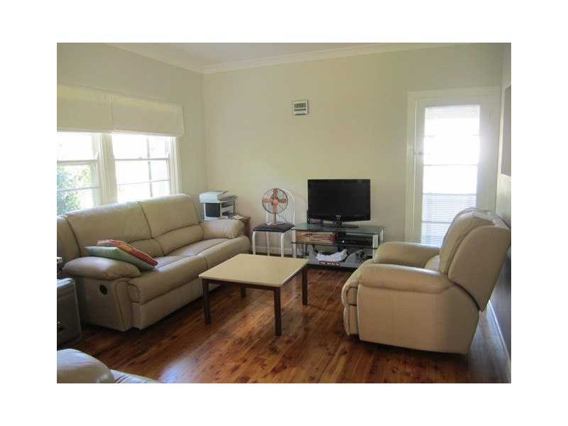 26 Dowell Avenue, Tamworth NSW 2340