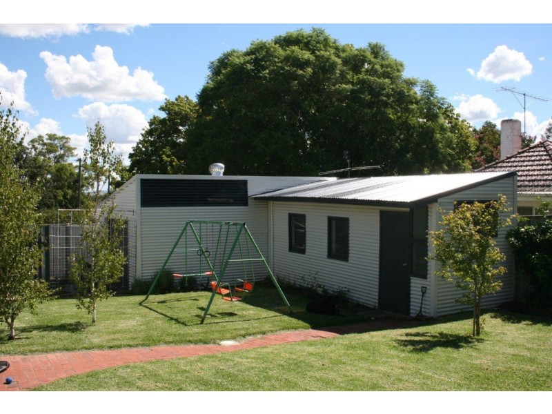 92 Fitzroy Street, Tamworth NSW 2340