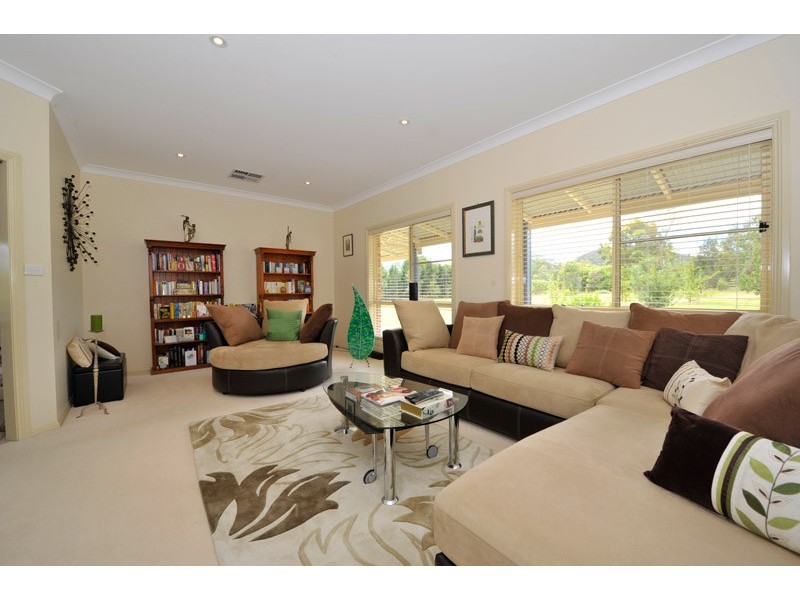 57 Urangera Drive, Tamworth NSW 2340