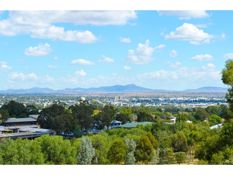 27 Dekalb Street, Tamworth NSW 2340