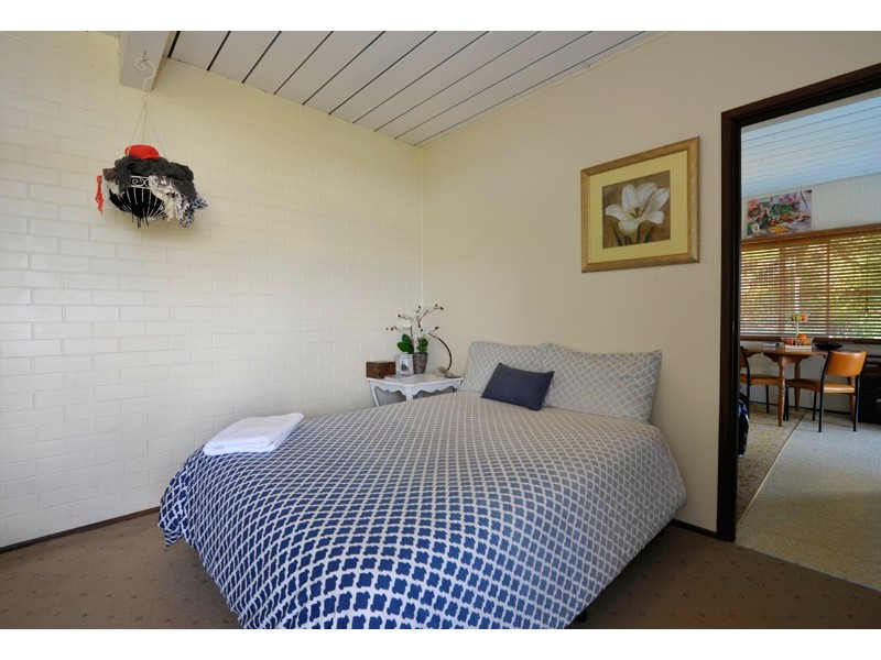 27 Dekalb Street, Tamworth NSW 2340