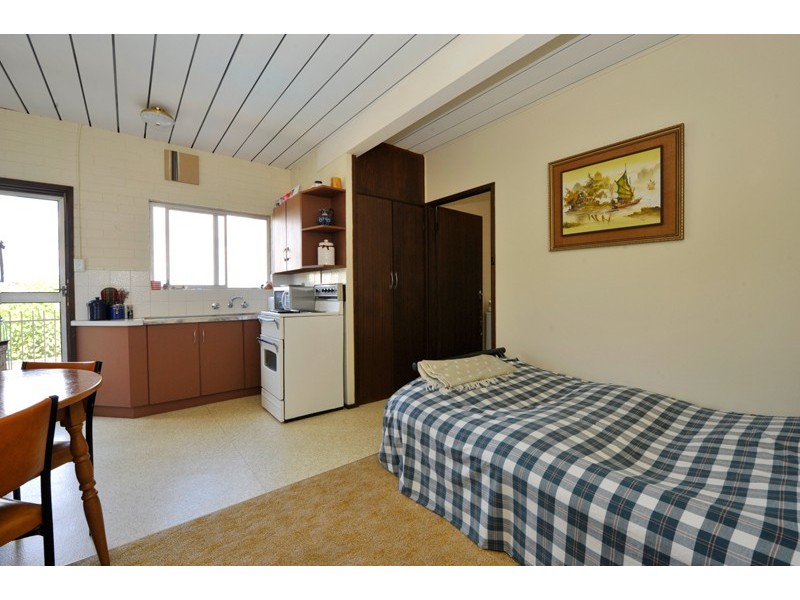 27 Dekalb Street, Tamworth NSW 2340