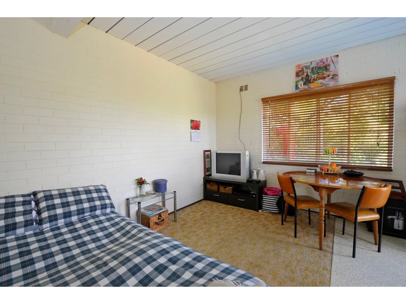 27 Dekalb Street, Tamworth NSW 2340