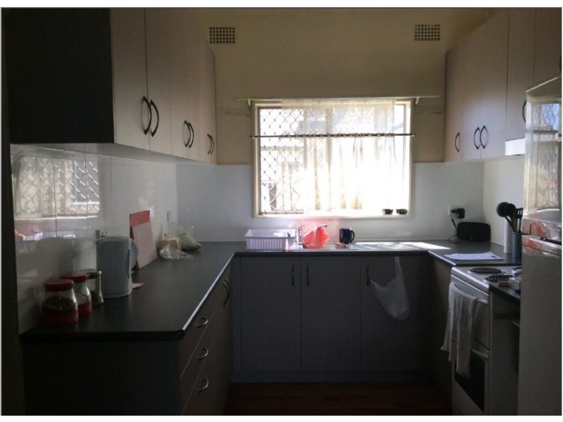 2/3 Scotts Road, Tamworth NSW 2340
