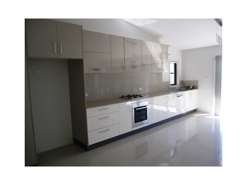 8 Emerald Avenue, Tamworth NSW 2340