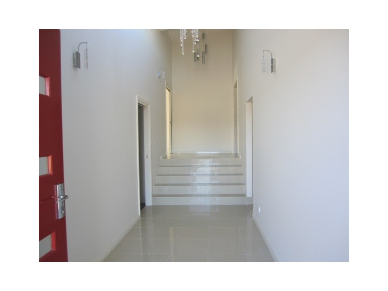 8 Emerald Avenue, Tamworth NSW 2340