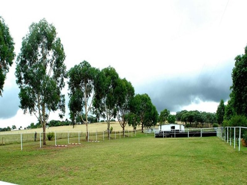 1242 Marsden Park Rd, Tamworth NSW 2340