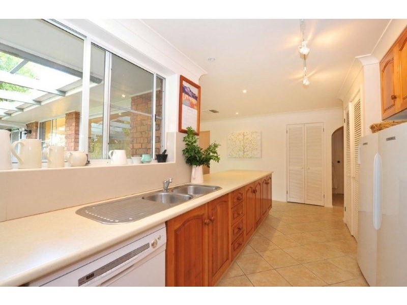 11 Jemmy Place, Tamworth NSW 2340