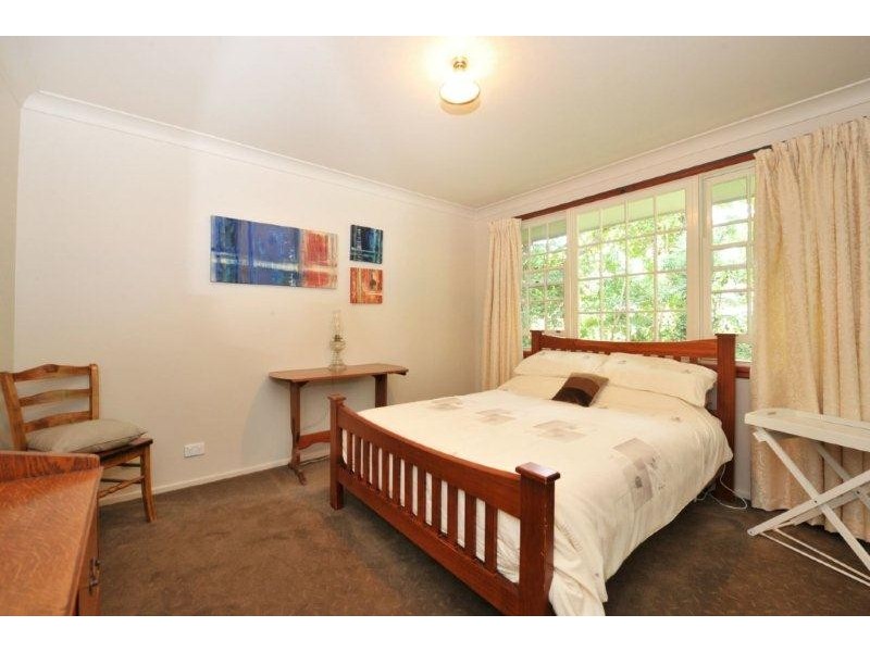 11 Jemmy Place, Tamworth NSW 2340