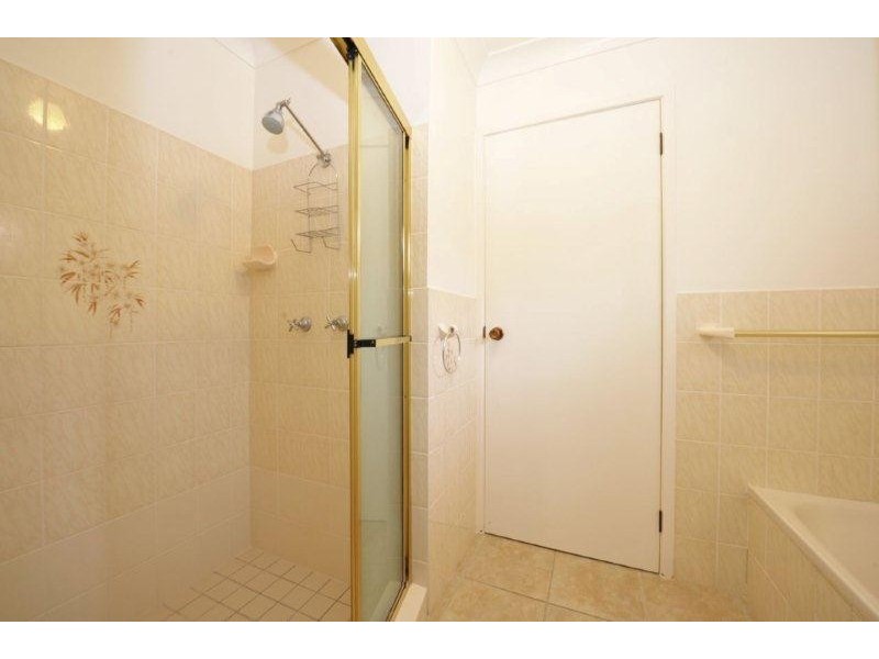 11 Jemmy Place, Tamworth NSW 2340