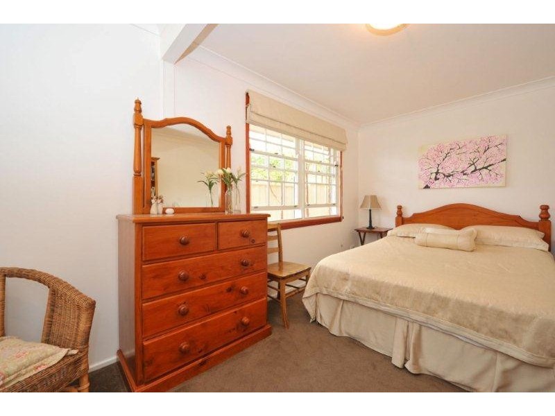 11 Jemmy Place, Tamworth NSW 2340