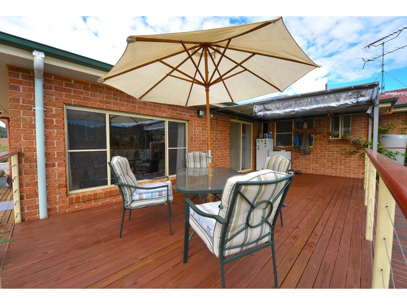 35 Urangera Drive, Tamworth NSW 2340