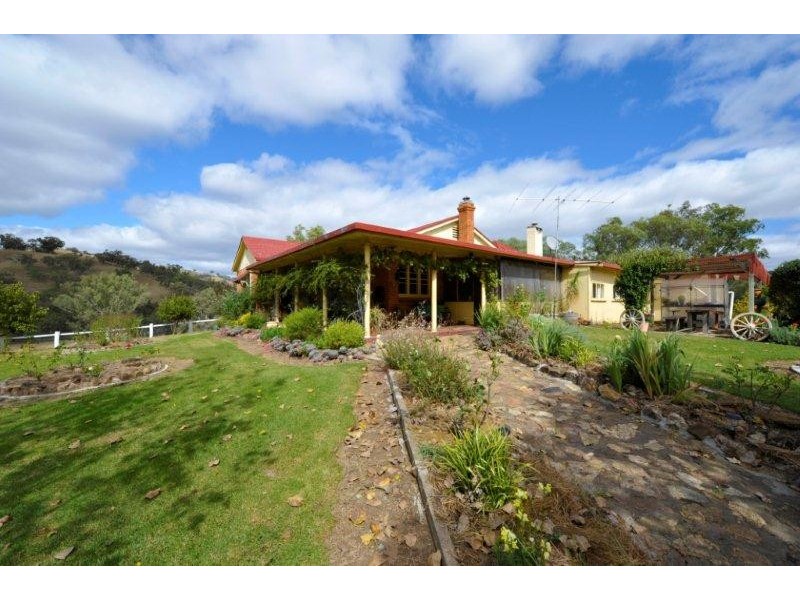 847 Weabonga Road, Limbri NSW 2352